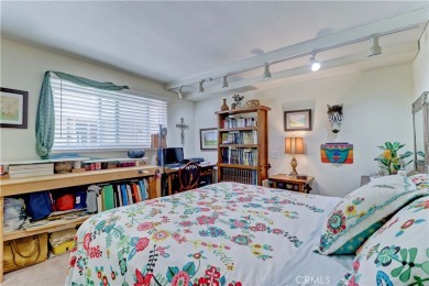 GARDEN VILLA- Welcome to your dream home! This spacious on Laguna Woods Village Golf Course in California - for sale on GolfHomes.com, golf home, golf lot