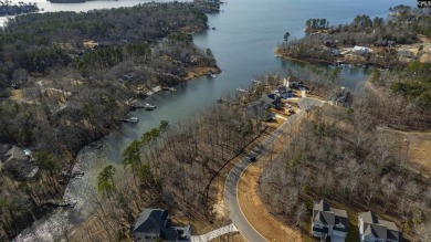 PLEASE VIEW VIRTUAL TOUR LINK.  Welcome to Lot 33 in Whitewater on Timberlake Country Club in South Carolina - for sale on GolfHomes.com, golf home, golf lot