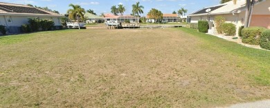 If you are looking for waterfront living with a small community on Saint Andrews South Golf Club in Florida - for sale on GolfHomes.com, golf home, golf lot
