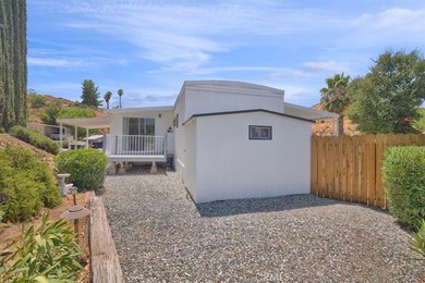 Have you been looking for affordable living in Southern on Canyon Lake Country Club in California - for sale on GolfHomes.com, golf home, golf lot