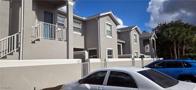 Come see this well decorated condo located right on the Gateway on Gateway Golf and Country Club in Florida - for sale on GolfHomes.com, golf home, golf lot