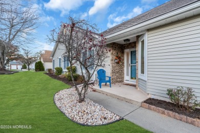 Step inside this 2-bedroom 2-bathroom Turnberry Model in on Greenbriar Woodlands in New Jersey - for sale on GolfHomes.com, golf home, golf lot