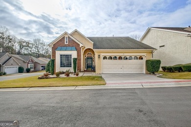 FULLY FURNISHED! 2 Bedroom, 2 Bath Ranch in Pristine Condition - on Braelinn Golf Club in Georgia - for sale on GolfHomes.com, golf home, golf lot