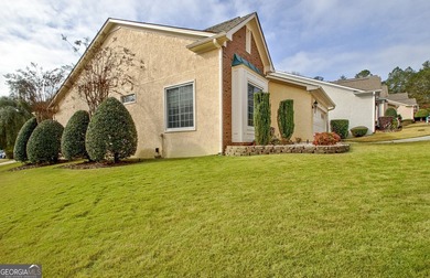 FULLY FURNISHED! 2 Bedroom, 2 Bath Ranch in Pristine Condition - on Braelinn Golf Club in Georgia - for sale on GolfHomes.com, golf home, golf lot