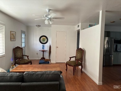 Beautiful 2 bedroom home on Sundale Golf Course with community on Sundale Country Club in California - for sale on GolfHomes.com, golf home, golf lot