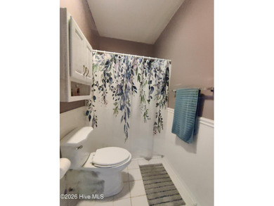 $2000 BUYER INCENTIVE. This well maintained, furnished, 2bd, 2ba on Sandpiper Bay Golf and Country Club in North Carolina - for sale on GolfHomes.com, golf home, golf lot