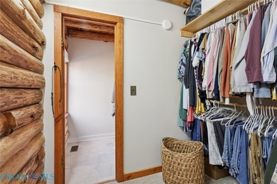 Entering into 322 Fairfield, you are engulfed in warmth.  This on Piankatank River Golf Club in Virginia - for sale on GolfHomes.com, golf home, golf lot