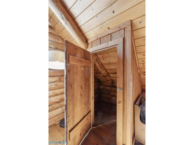 Entering into 322 Fairfield, you are engulfed in warmth. This on Piankatank River Golf Club in Virginia - for sale on GolfHomes.com, golf home, golf lot