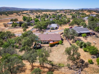 This stunning single-level home boasts a spacious layout on The Club at Copper Valley Golf Course in California - for sale on GolfHomes.com, golf home, golf lot