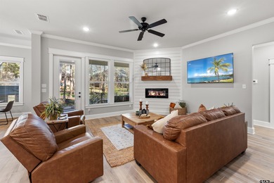 This inviting home welcomes you the moment you step through the on Hide-A-Way Lake Golf Course in Texas - for sale on GolfHomes.com, golf home, golf lot