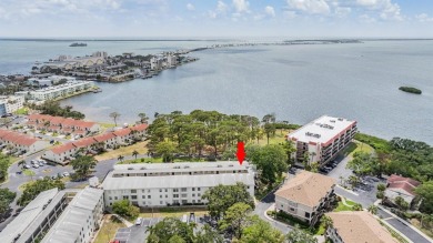 SPECTACULAR SUNSETS, WATERVIEWS AND GULF BREEZES from this on The Dunedin Country Club in Florida - for sale on GolfHomes.com, golf home, golf lot