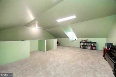 Welcome to this stunning and charming 3 bedroom, 2.1 bath on Jeffersonville Golf Club in Pennsylvania - for sale on GolfHomes.com, golf home, golf lot
