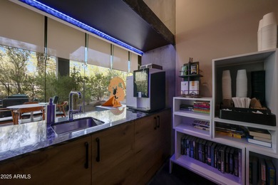 High rise luxury community with fantasitc ammenties. This condo on Kierland Golf Club in Arizona - for sale on GolfHomes.com, golf home, golf lot