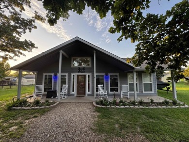 Seller gives buyer $7,000 credit toward HOA entry fee!!! Yes on Holly Lake Ranch Golf Club in Texas - for sale on GolfHomes.com, golf home, golf lot