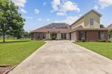 Welcome to this expansive, move-in ready home situated along the on Squirrel Run Golf Courses in Louisiana - for sale on GolfHomes.com, golf home, golf lot