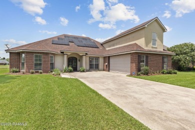 Welcome to this expansive, move-in ready home situated along the on Squirrel Run Golf Courses in Louisiana - for sale on GolfHomes.com, golf home, golf lot