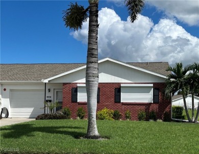 *BEAUTIFUL POOLSIDE LOCATION*OPEN RENOVATED KITCHEN*NEW on Myerlee Country Club in Florida - for sale on GolfHomes.com, golf home, golf lot