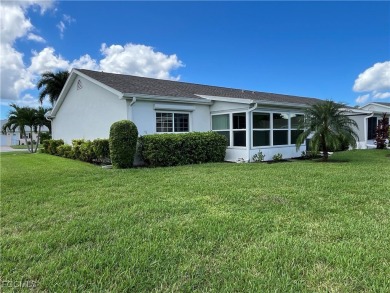 *BEAUTIFUL POOLSIDE LOCATION*OPEN RENOVATED KITCHEN*NEW on Myerlee Country Club in Florida - for sale on GolfHomes.com, golf home, golf lot