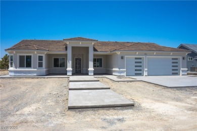 Custom Luxury Home on Executive Golf Course | 4 Beds | 4 Baths | on Lakeview Executive Golf Course in Nevada - for sale on GolfHomes.com, golf home, golf lot