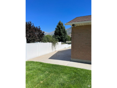 This home has THE best set up with its main-floor living on Alpine Country Club in Utah - for sale on GolfHomes.com, golf home, golf lot