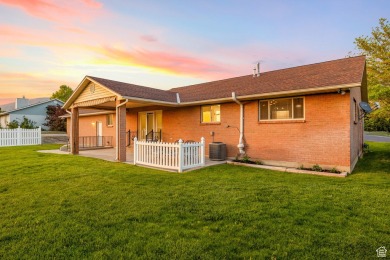 This home has THE best set up with its main-floor living on Alpine Country Club in Utah - for sale on GolfHomes.com, golf home, golf lot