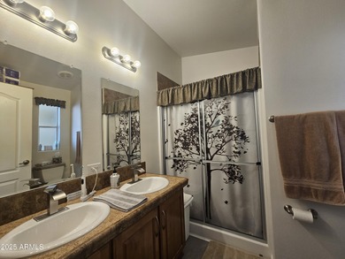 On The Greens! This stunning 1-bedroom plus Queen Size Murphy on Viewpoint Golf Resort in Arizona - for sale on GolfHomes.com, golf home, golf lot