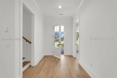 Set on nearly half an acre, this 3 bedroom, 2.5 bath home on Hampton Pointe Golf Course in South Carolina - for sale on GolfHomes.com, golf home, golf lot