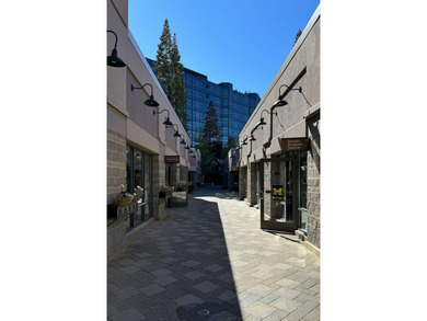 Enjoy comfort, convenience, and mountain charm in this on  in California - for sale on GolfHomes.com, golf home, golf lot