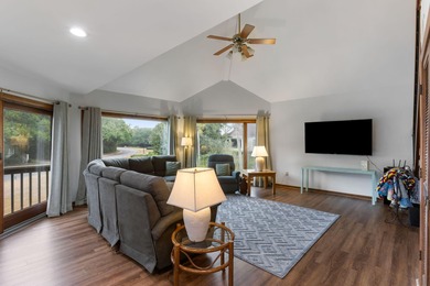 The only THREE bedroom, end unit Spinnaker Beachhouse available on The Seabrook Island Club in South Carolina - for sale on GolfHomes.com, golf home, golf lot