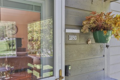 Two fully furnished studio units combined into one larger living on Red Bird Golf Links in North Carolina - for sale on GolfHomes.com, golf home, golf lot