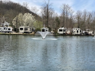 VERY NICE DEEDED LOT IN GATLINBURG OUTDOOR RESORT COMMUNITY on Bent Creek Golf Course in Tennessee - for sale on GolfHomes.com, golf home, golf lot
