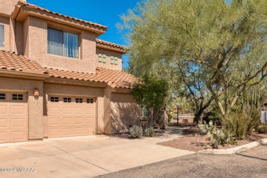 Turn-key 3 bed 2 bath, fully furnished, second floor Casita with on The Golf Club at Vistoso in Arizona - for sale on GolfHomes.com, golf home, golf lot