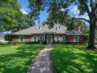 This timeless Hollytree home is ready for its new owner! Perfect on Hollytree Country Club in Texas - for sale on GolfHomes.com, golf home, golf lot