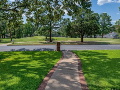 This timeless Hollytree home is ready for its new owner! Perfect on Hollytree Country Club in Texas - for sale on GolfHomes.com, golf home, golf lot