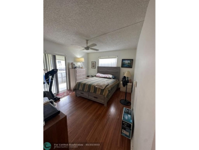 Experience this wonderful 2-bedroom, 2-bathroom 1st Floor on Kings Point Golf -Flanders Way in Florida - for sale on GolfHomes.com, golf home, golf lot