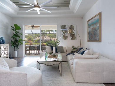 LUXURY LAKEFRONT POOL HOME - 4 BEDROOMS, 3 BATHS, DUAL PRIMARY on Stoneybrook Golf Club At Heritage Harbour in Florida - for sale on GolfHomes.com, golf home, golf lot