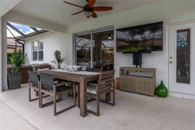 LUXURY LAKEFRONT POOL HOME - 4 BEDROOMS, 3 BATHS, DUAL PRIMARY on Stoneybrook Golf Club At Heritage Harbour in Florida - for sale on GolfHomes.com, golf home, golf lot