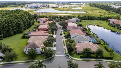 LUXURY LAKEFRONT POOL HOME - 4 BEDROOMS, 3 BATHS, DUAL PRIMARY on Stoneybrook Golf Club At Heritage Harbour in Florida - for sale on GolfHomes.com, golf home, golf lot