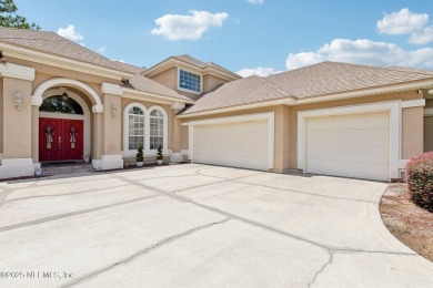 Custom-Built Home with Flexible Layout & Designer Finishes. This on Magnolia Point Golf and Country Club in Florida - for sale on GolfHomes.com, golf home, golf lot