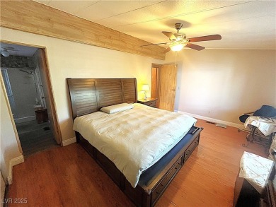 Welcome to your dreamy retreat in a vibrant 55+ community! This on Royal Links Golf Club in Nevada - for sale on GolfHomes.com, golf home, golf lot