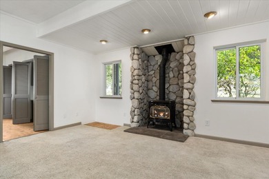 Beautiful 2476sf (4 bedroom/2.5 bath) 2-story mountain home with on Forest Meadows Golf Course in California - for sale on GolfHomes.com, golf home, golf lot