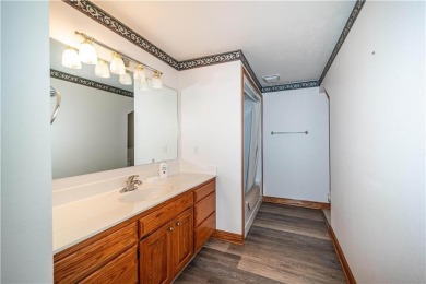 Stunning Home with Ozark Mountain Views - Across from Golf on Holiday Island Golf Course in Arkansas - for sale on GolfHomes.com, golf home, golf lot