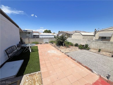 Welcome to your dreamy retreat in a vibrant 55+ community! This on Royal Links Golf Club in Nevada - for sale on GolfHomes.com, golf home, golf lot