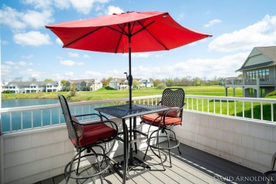 This immaculate 2 bedroom, 2 1/2 bath condo in The Links at on The Links At Rolling Meadows in Michigan - for sale on GolfHomes.com, golf home, golf lot