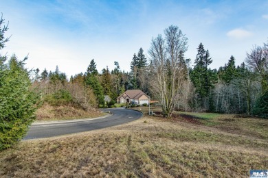 Discover the prefect buildable lot on Del Guzzi Drive, nestled on Peninsula Golf Club Inc. in Washington - for sale on GolfHomes.com, golf home, golf lot