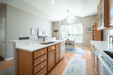 This immaculate 2 bedroom, 2 1/2 bath condo in The Links at on The Links At Rolling Meadows in Michigan - for sale on GolfHomes.com, golf home, golf lot