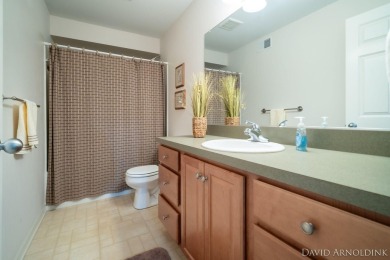 This immaculate 2 bedroom, 2 1/2 bath condo in The Links at on The Links At Rolling Meadows in Michigan - for sale on GolfHomes.com, golf home, golf lot