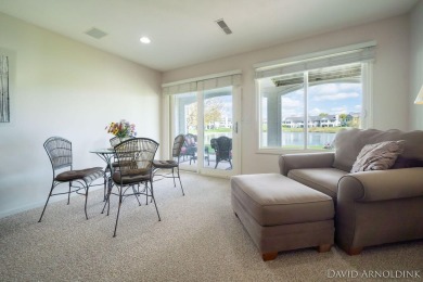This immaculate 2 bedroom, 2 1/2 bath condo in The Links at on The Links At Rolling Meadows in Michigan - for sale on GolfHomes.com, golf home, golf lot