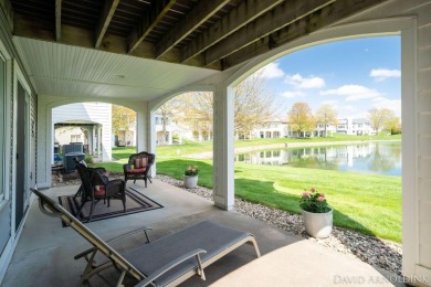 This immaculate 2 bedroom, 2 1/2 bath condo in The Links at on The Links At Rolling Meadows in Michigan - for sale on GolfHomes.com, golf home, golf lot