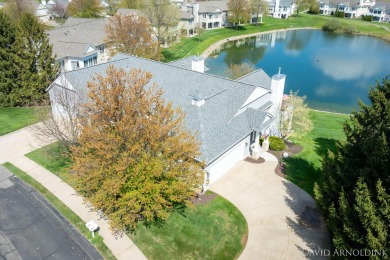 This immaculate 2 bedroom, 2 1/2 bath condo in The Links at on The Links At Rolling Meadows in Michigan - for sale on GolfHomes.com, golf home, golf lot